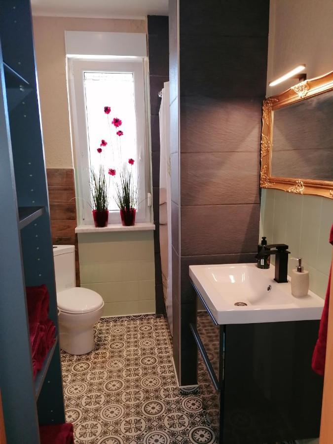 Ferienwohnung Am Keramikatelier Bitterfeld-Wolfen Bagian luar foto